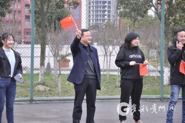 燃燒我的卡路里——畢節(jié)工業(yè)職業(yè)技術學院開展“巾幗心向黨 奮斗新征程”暨首屆師生環(huán)校跑比賽