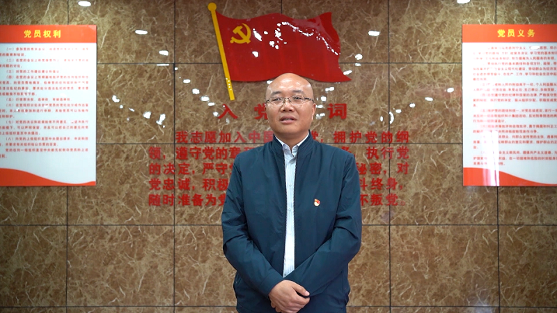 畢節(jié)工業(yè)職業(yè)技術(shù)學(xué)院黨群黨支部開展“亮身份、樹榜樣、踐承諾”主題黨日活動